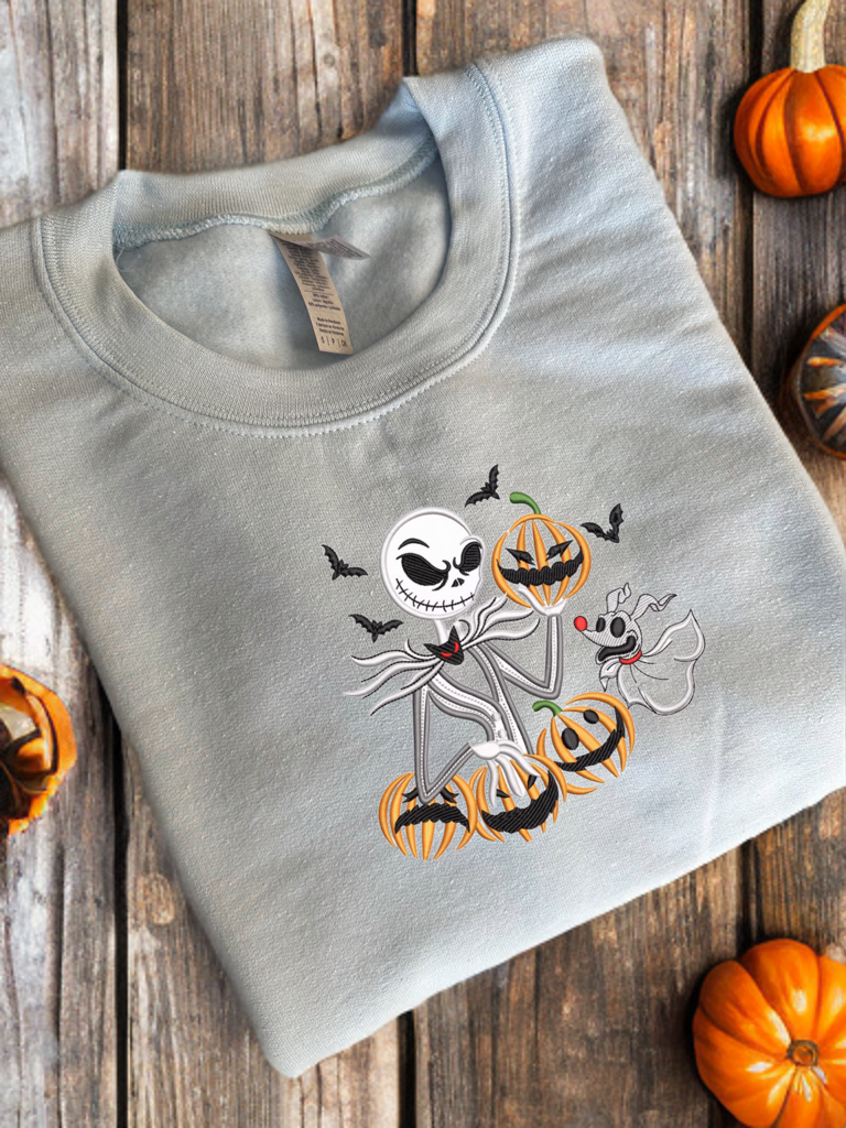 Sweat brodé Jack Halloween