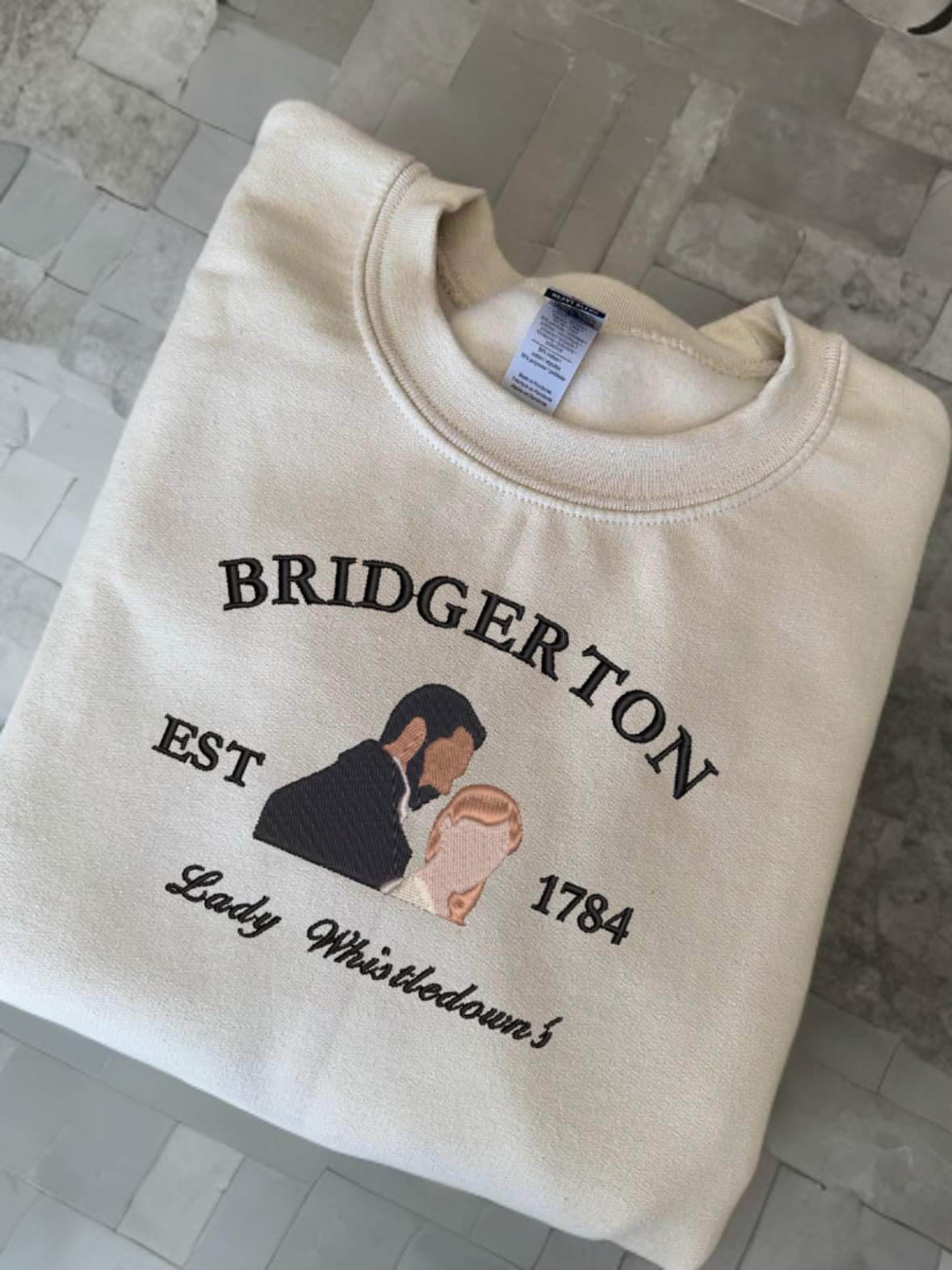 Sweatshirt brodé Bridgerton