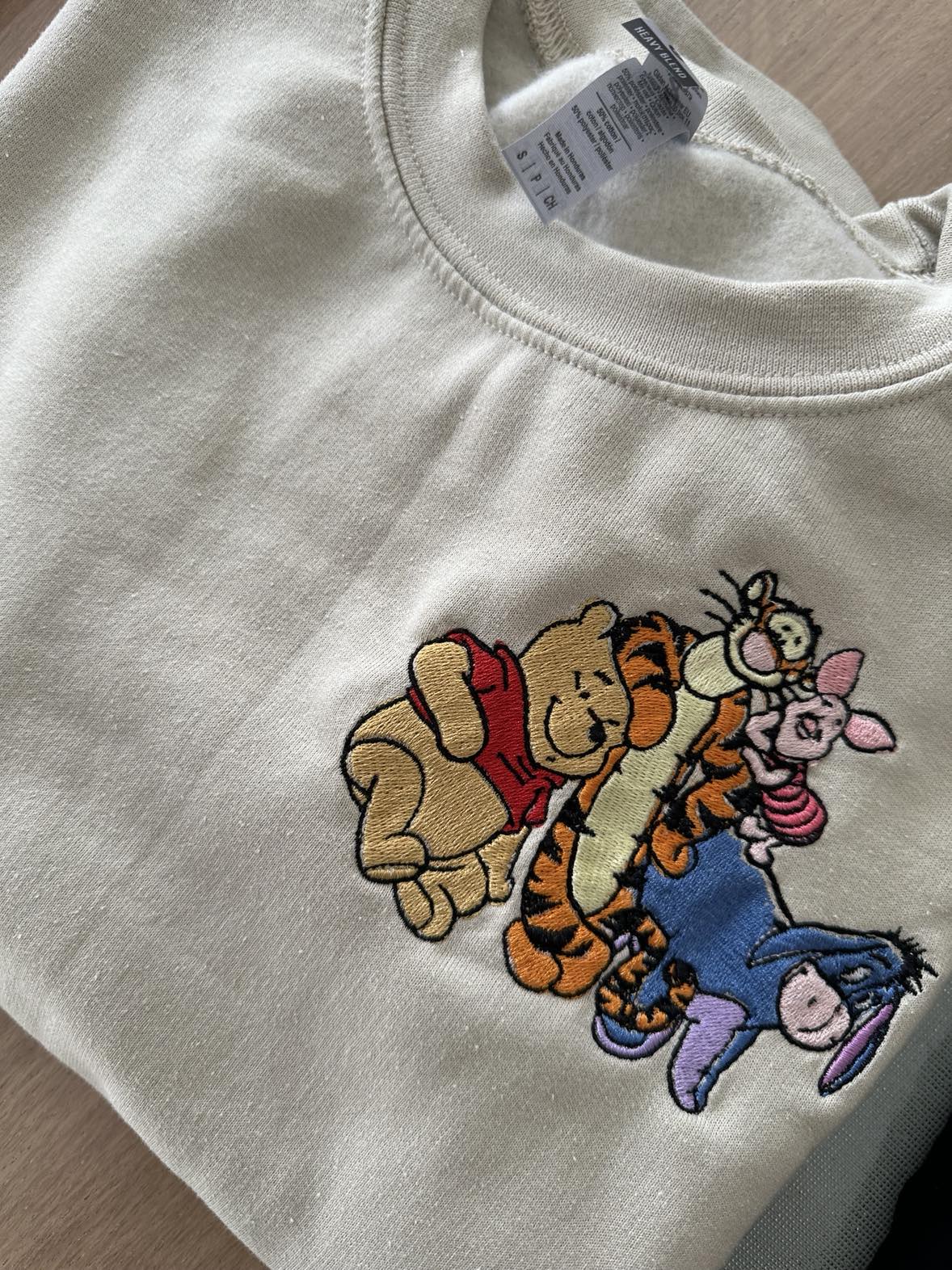 Sweat brodé personnalisable à capuche ou col rond